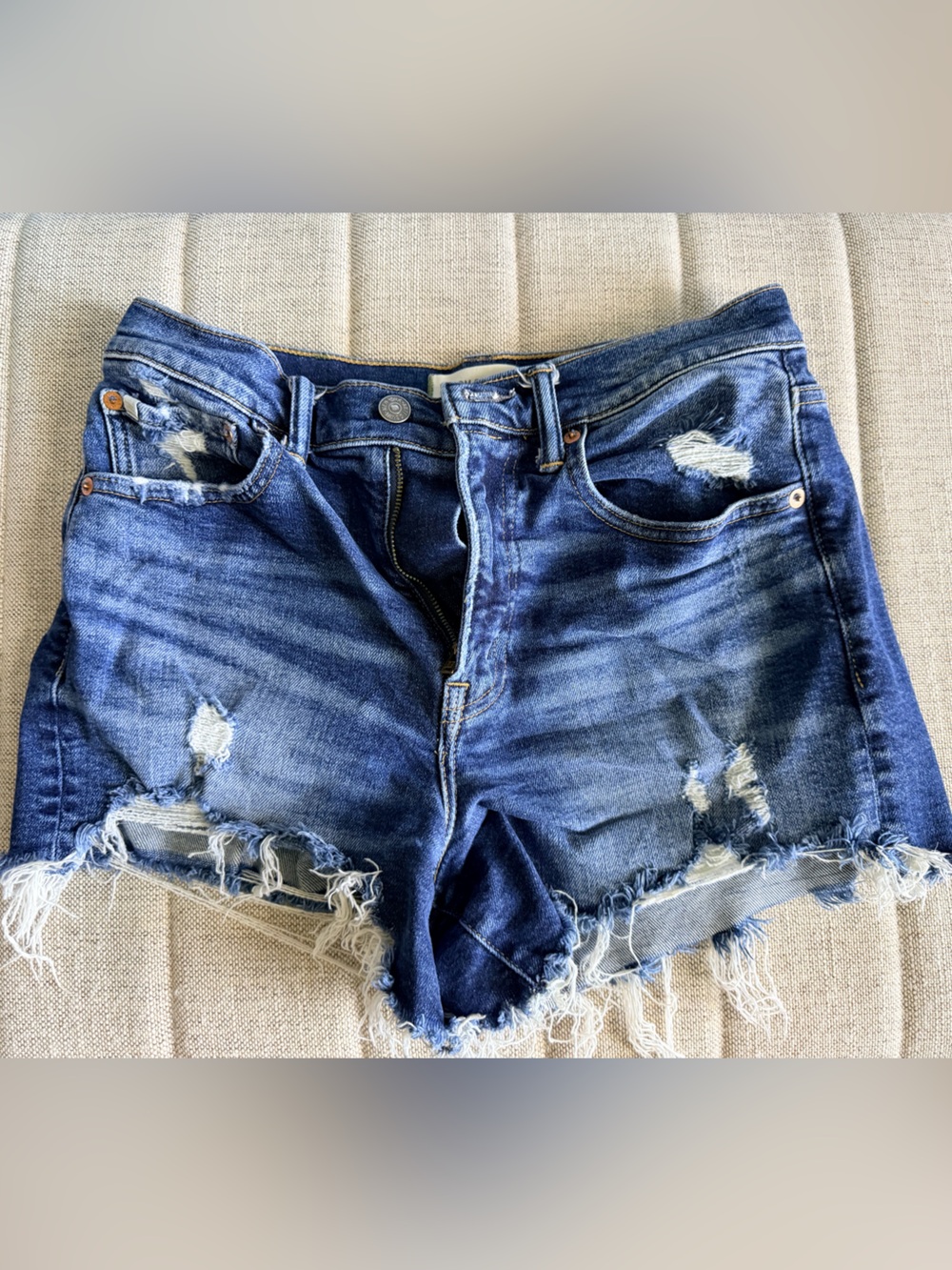 Distressed AR77 Women's Blue Denim Jeans - Classic Fit
